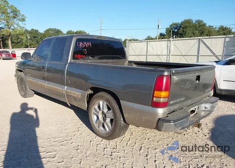 2001 Chevrolet Silverado 1500 Ls from USA, damaged, VIN 2GCEC19T011401814